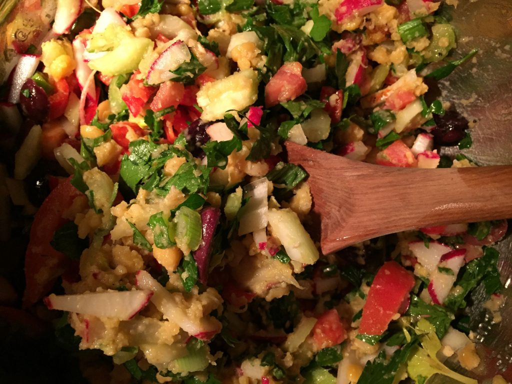 Chickpea Tabbouleh: healthy, easy-to-make, delicious twist on classic tabbouleh