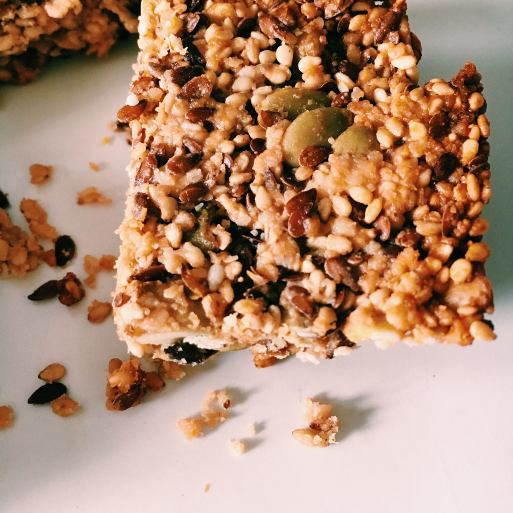 Sesame Pumpkin Seed Bars are power-packed with antioxidant, superfood goodness.