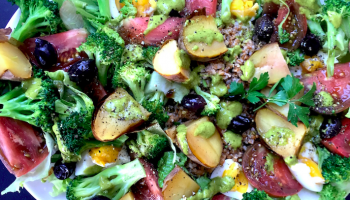 Salad Niçoise with Farro, nutritionally power-packed salad
