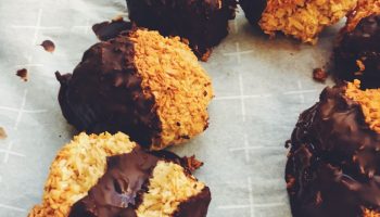 Dark Chocolate Glazed Coconut Macaroons, easy to make, impossible to resist