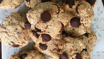 Vegan peanut butter chocolate chip cookies are good for you, power packed with fiber and protein!