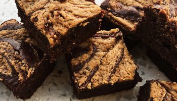 Recipe for our favorite Ageless, Delicious (and Healthy) Chocolate Brownies